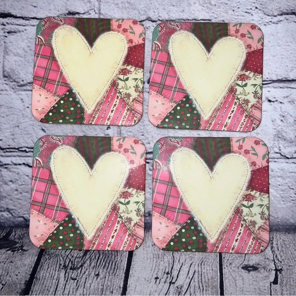 Quilted Heart Pattern Cork Coasters Set of 4‎